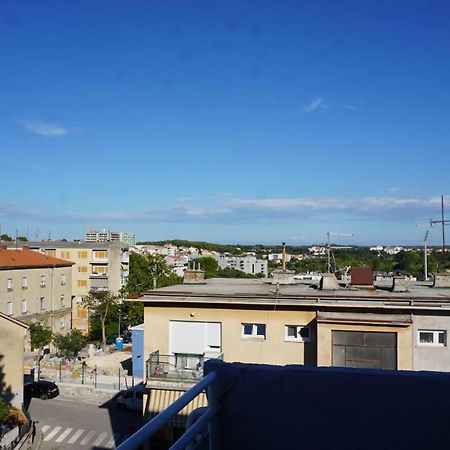 Apartman Luka Pula Exterior foto