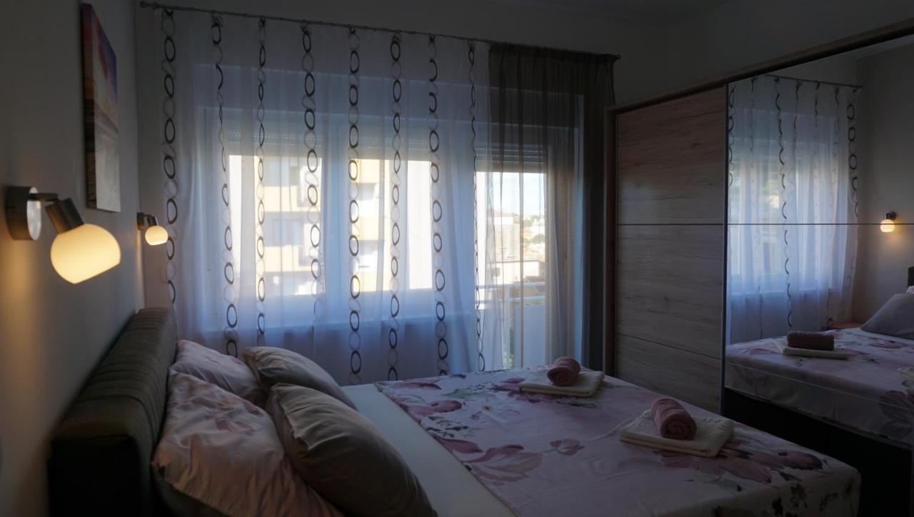 Apartman Luka Pula Exterior foto